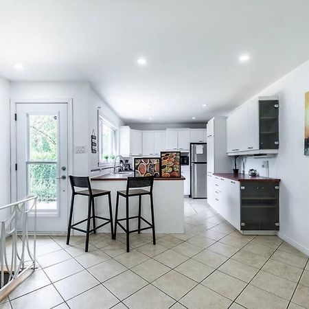 Spacious 4Br House Close To Dt Apartman Brossard Kültér fotó